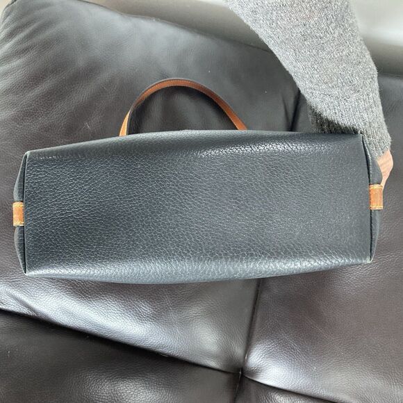 Dooney & Bourke Black Pebbled Leather Purse with Shoulder Strap & Brown Trim - Picture 7 of 11